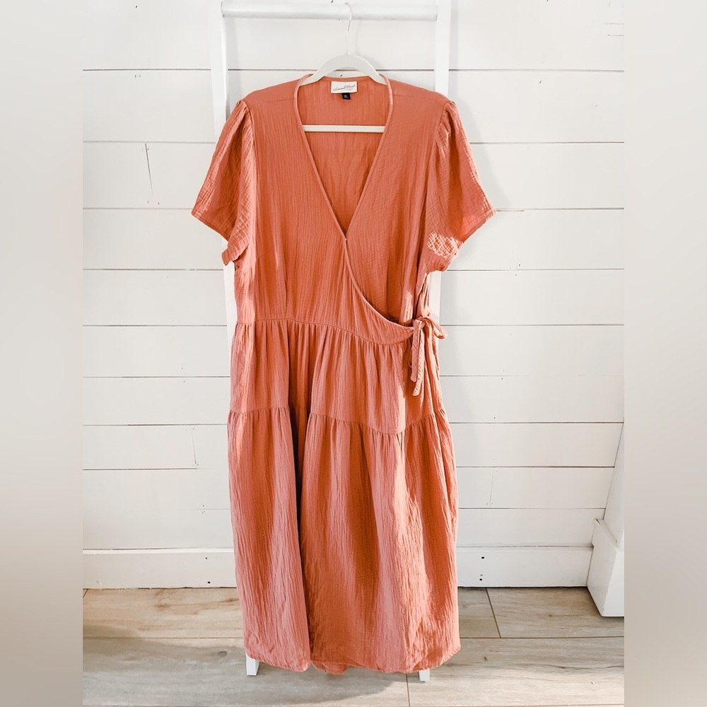 Mauve Universal Thread wrap dress! ✨